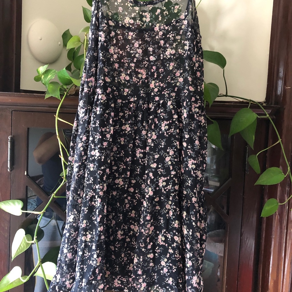 Boho chic flowery flirt